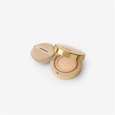 burberry beyond wear perfecting matte cushion